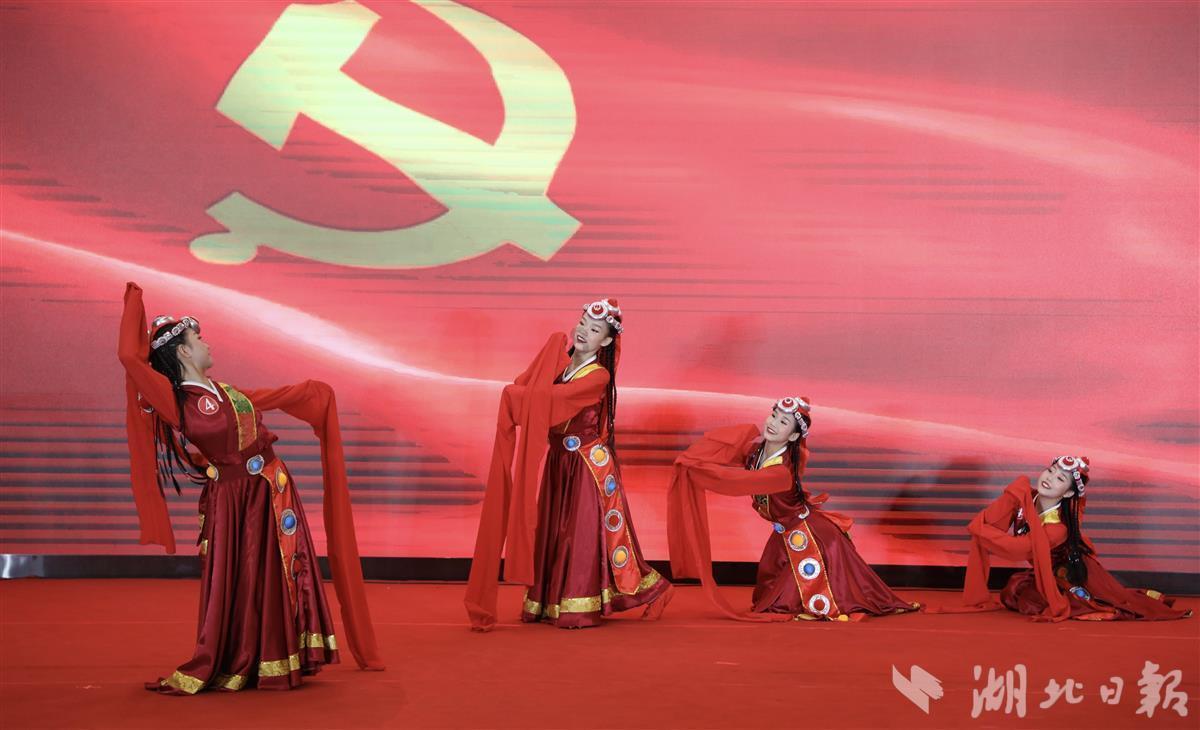海滩小镇逃生